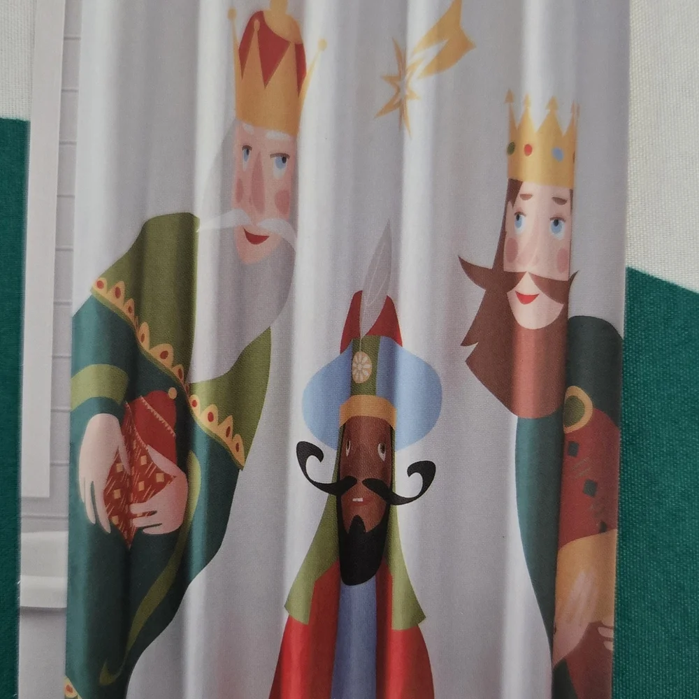 Colorful Three Kings Bath Mat And Fabric Shower Curtain